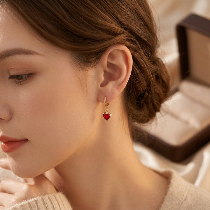 ゴールドルビー ハート ドロップ ピアス