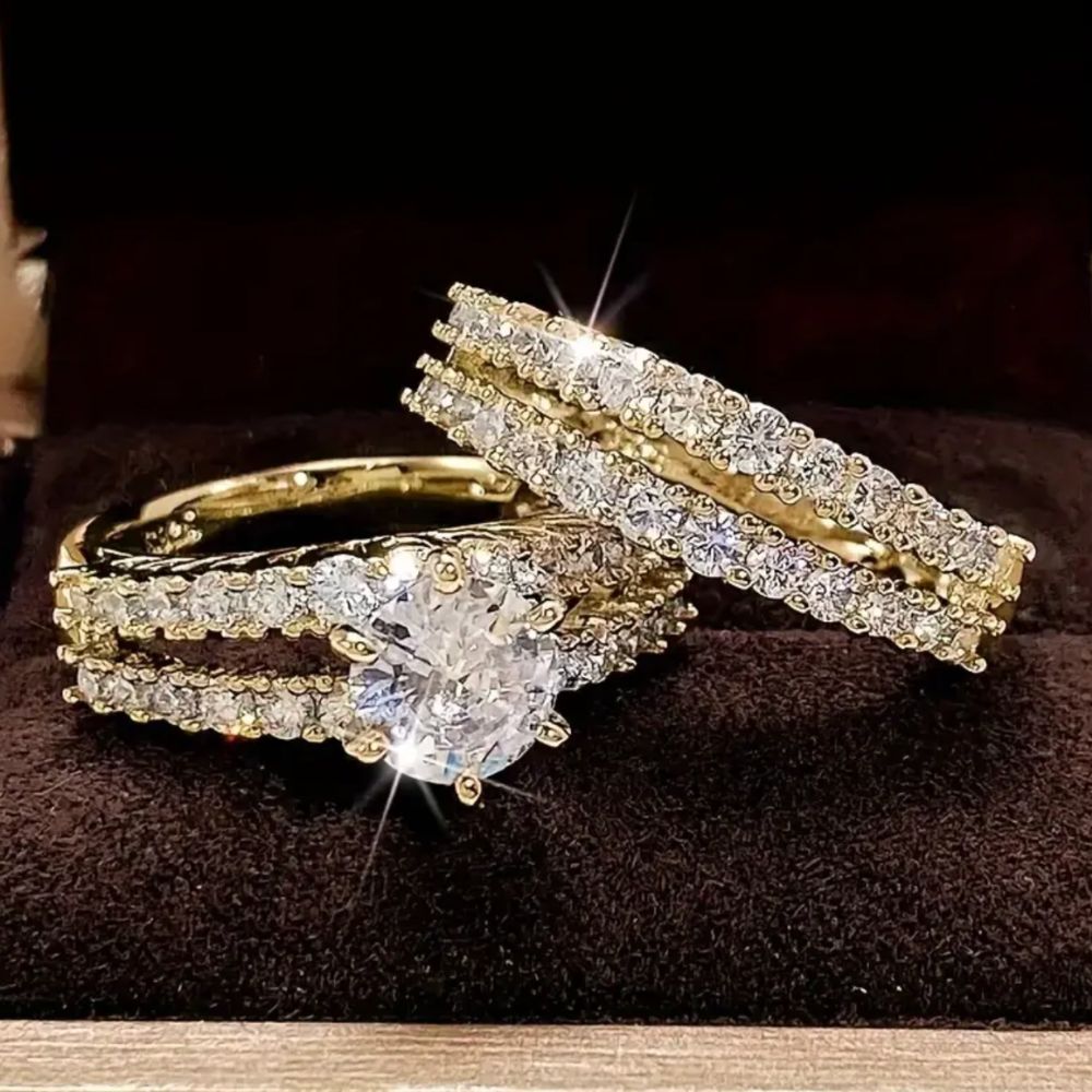 Eternal Glow Diamond Ring Set